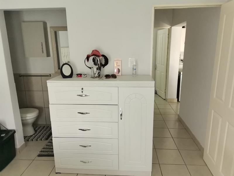 2 Bedroom Property for Sale in Island View Western Cape
